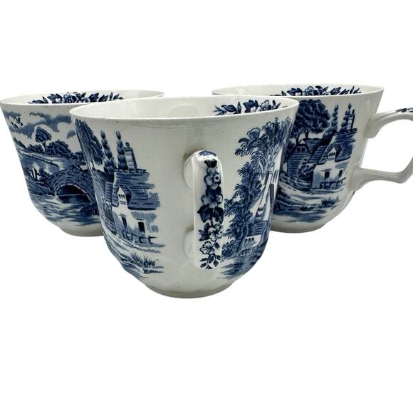 VTG Blue England Teacups Country House Floral Set of 3 - Picture 6 of 6